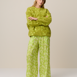 EMBROIDERED FLEECE SWEATER - MATCHA GARDEN